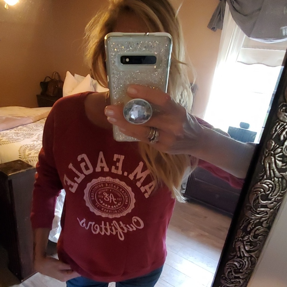 American Eagle sweatshirt